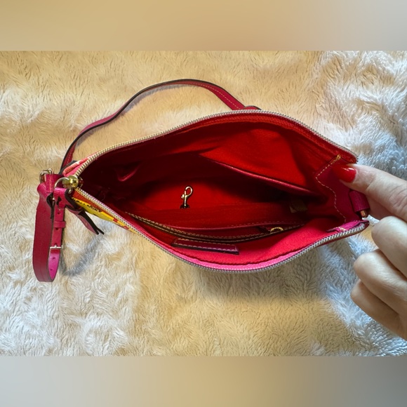 Dooney & Bourke Geranium Floral North South Triple Zip Crossbody -EUC - Picture 5 of 10